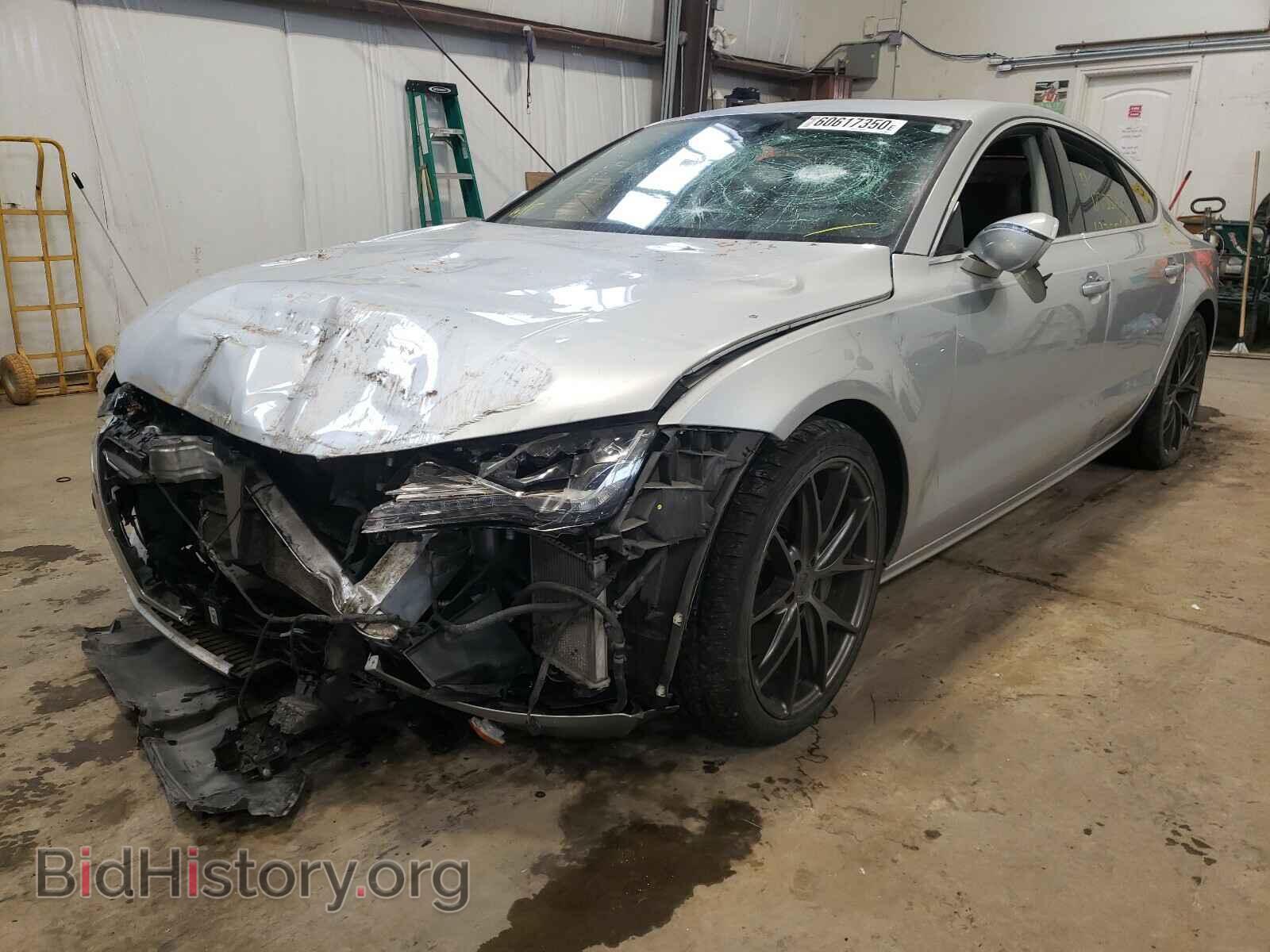 2012 AUDI A7 - VIN: WAUSGCFC8CN010559 - Фото 2