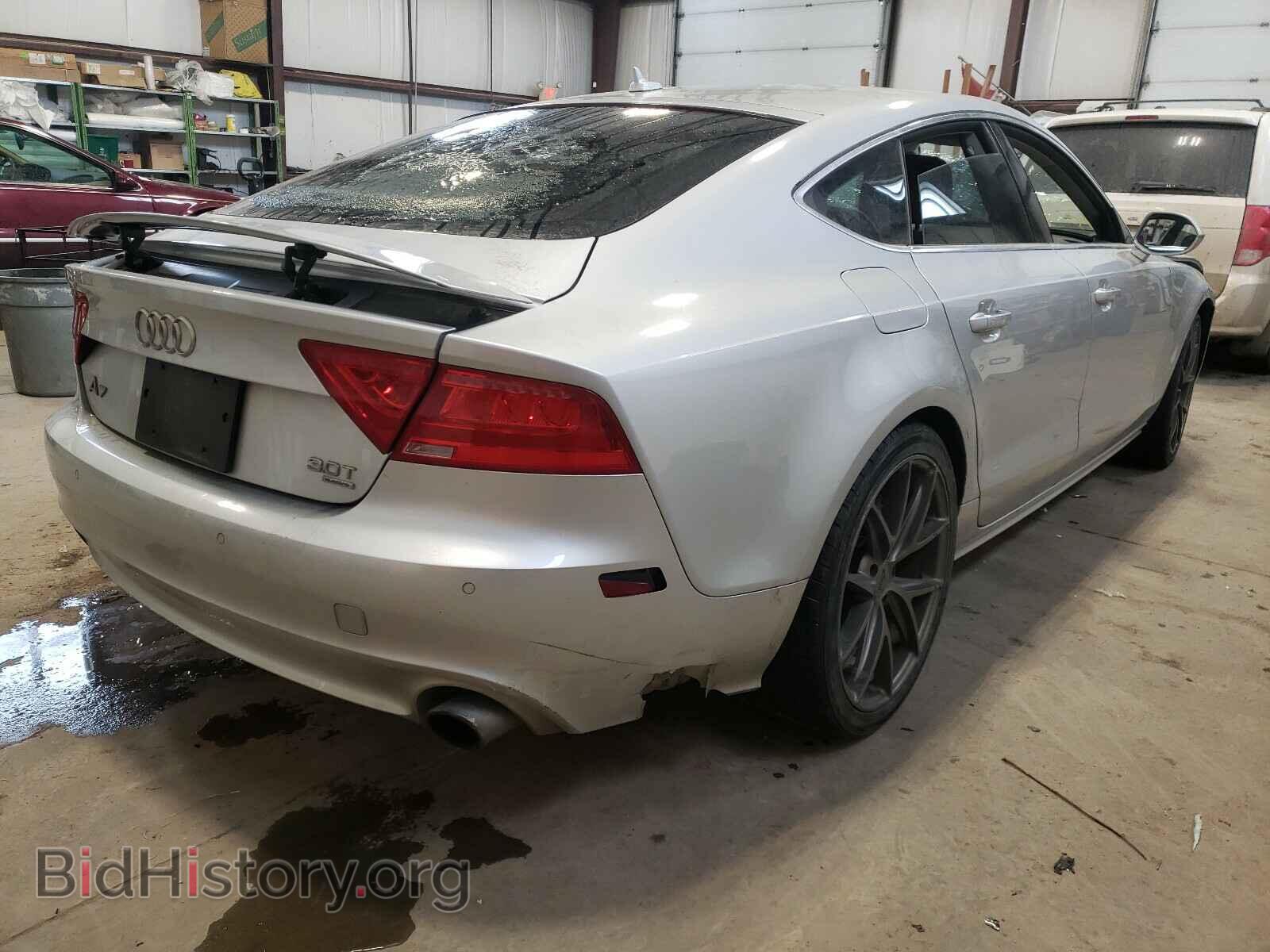 2012 AUDI A7 - VIN: WAUSGCFC8CN010559 - Фото 4