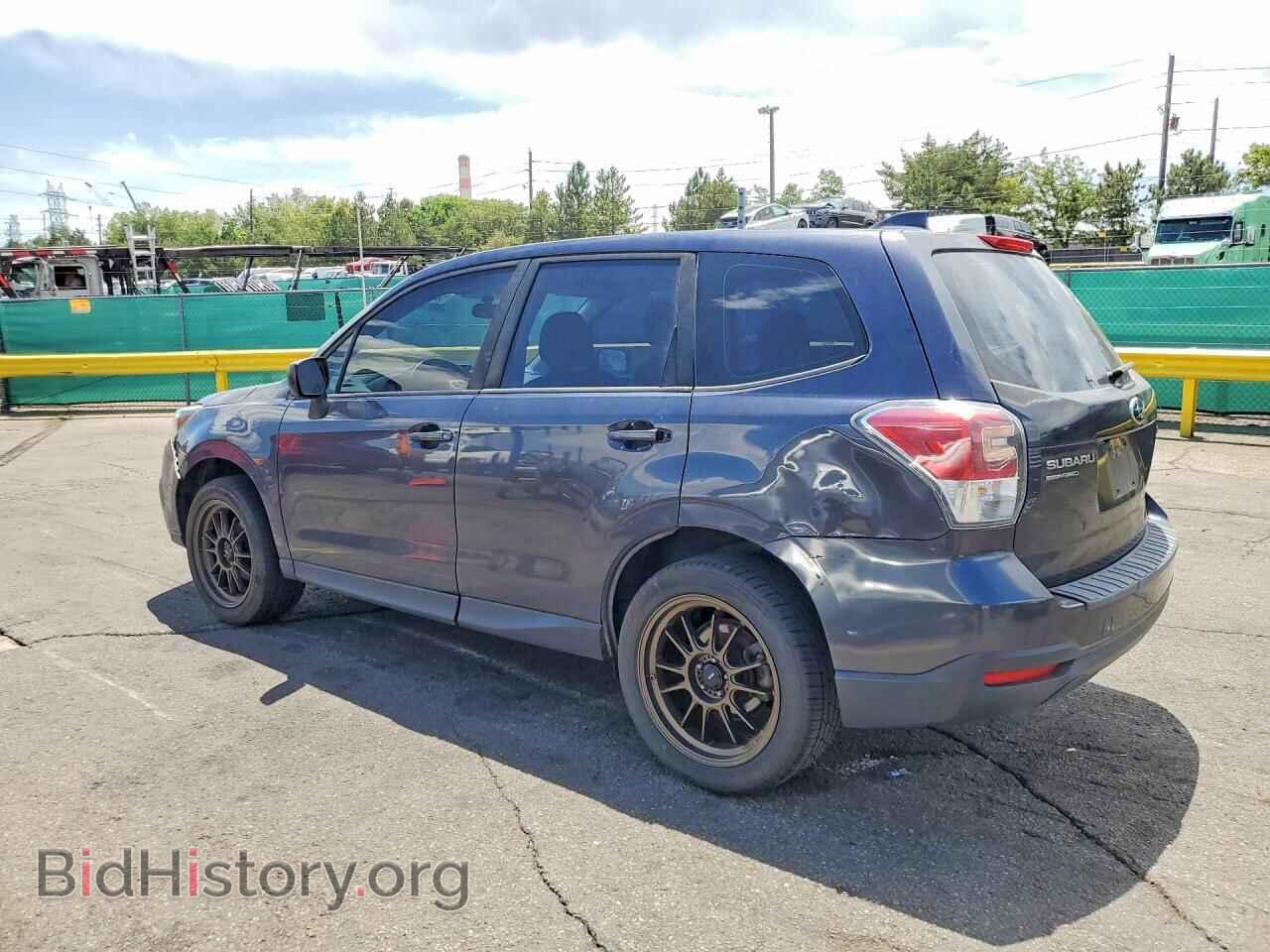 2017 SUBARU FORESTER - VIN: JF2SJAAC1HG491848 - Фото 2