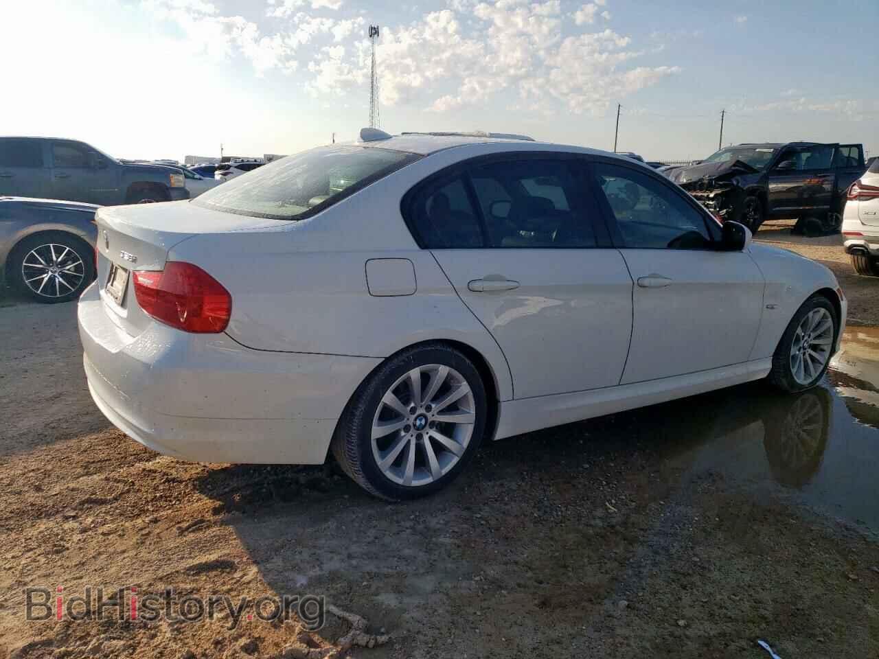 2011 BMW 3 SERIES - VIN: WBAPH5C57BA447804 - Фото 3