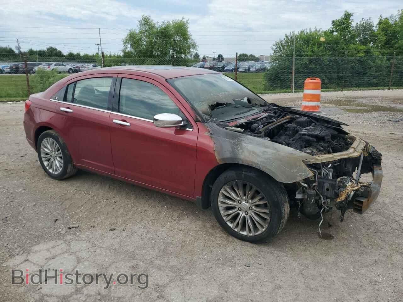 2011 CHRYSLER 200 - VIN: 1C3BC2FG8BN594783 - Фото 4