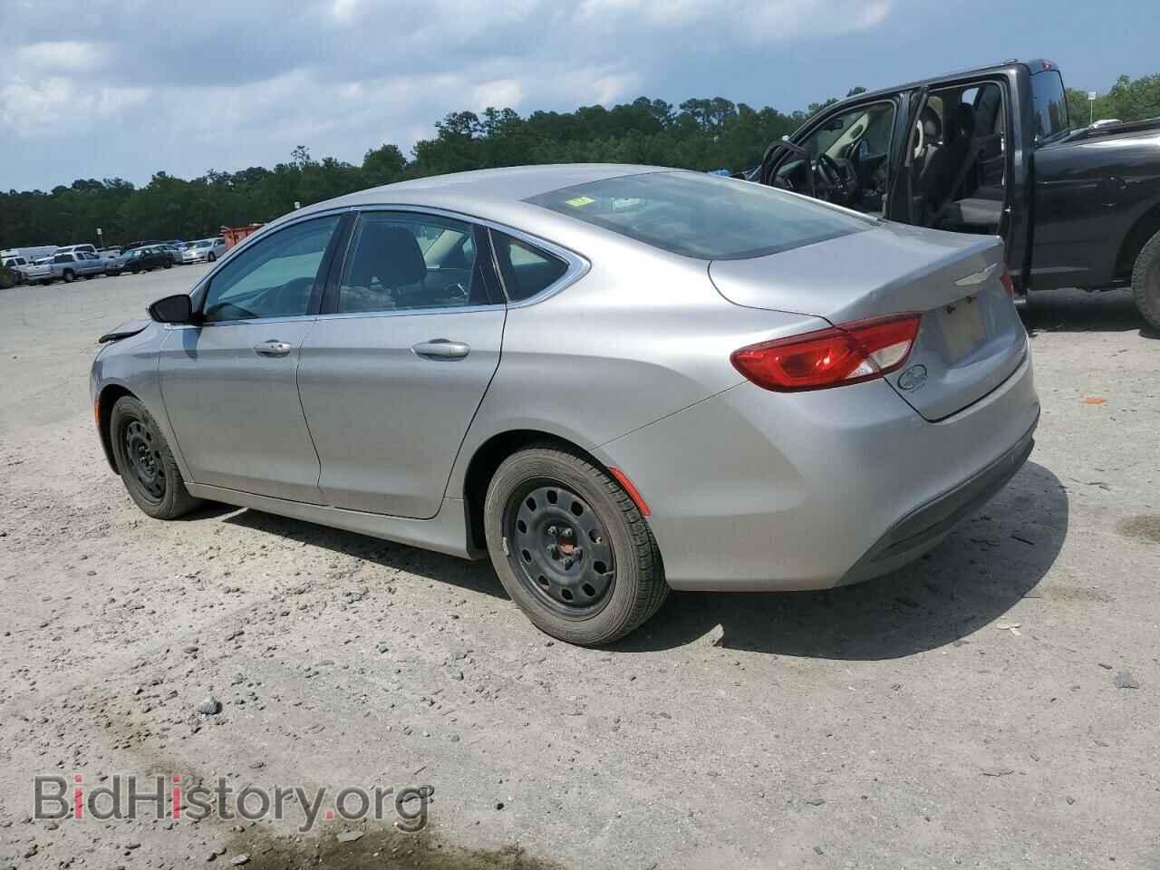2016 CHRYSLER 200 - VIN: 1C3CCCFB0GN162484 - Фото 2