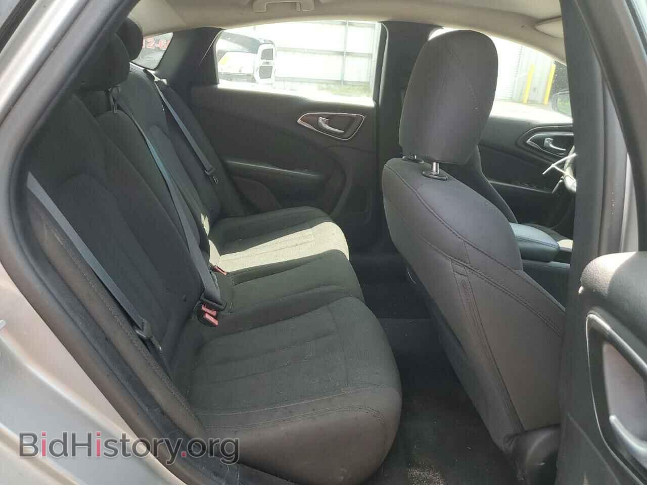 2016 CHRYSLER 200 - VIN: 1C3CCCFB0GN162484 - Фото 10