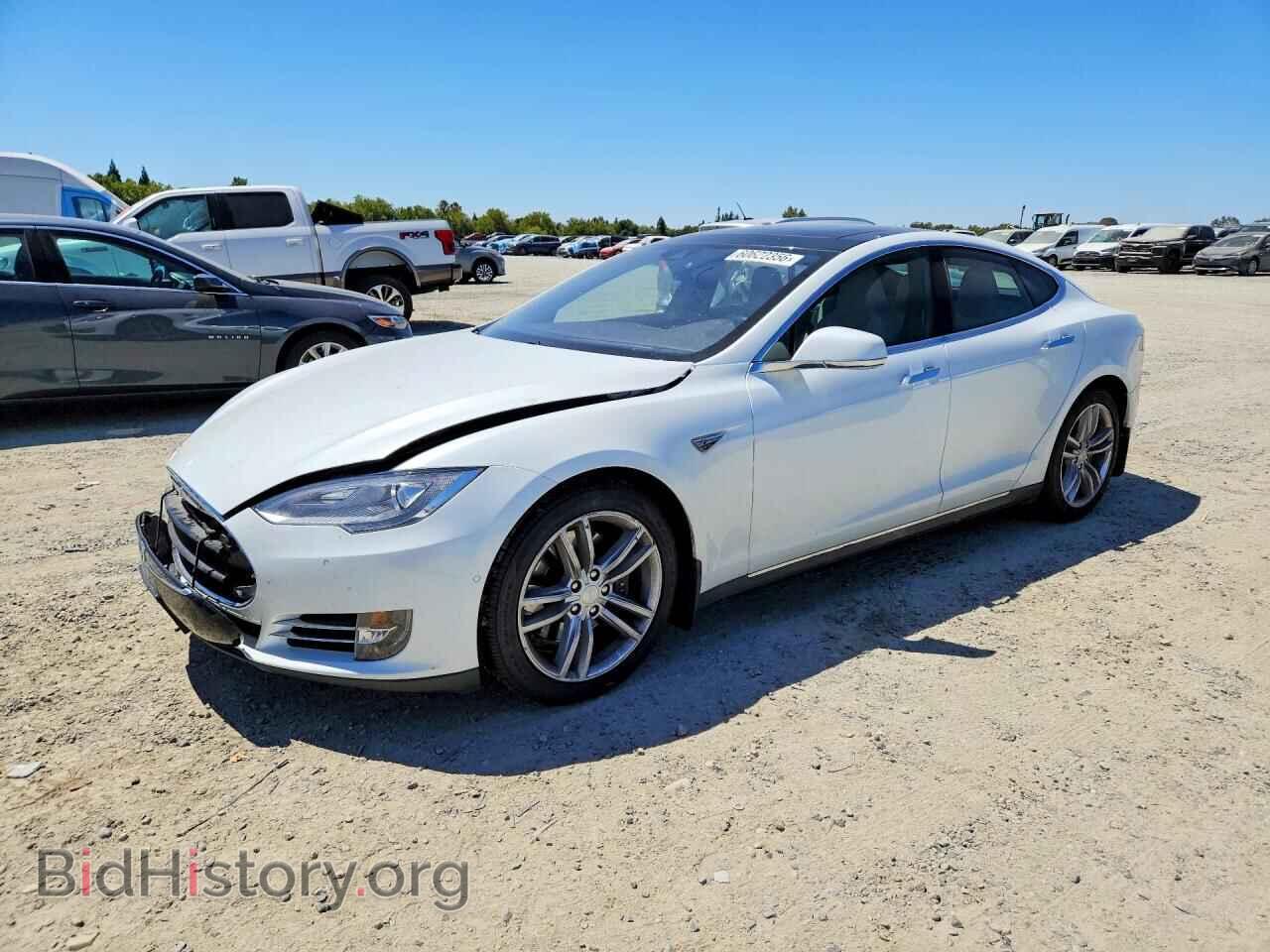 Фотография 5YJSA1S10FF099415 - TESLA MODEL S 2015