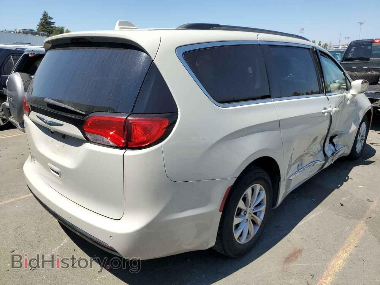 2017 CHRYSLER PACIFICA - VIN: 2C4RC1BG1HR702604 - Photo 3