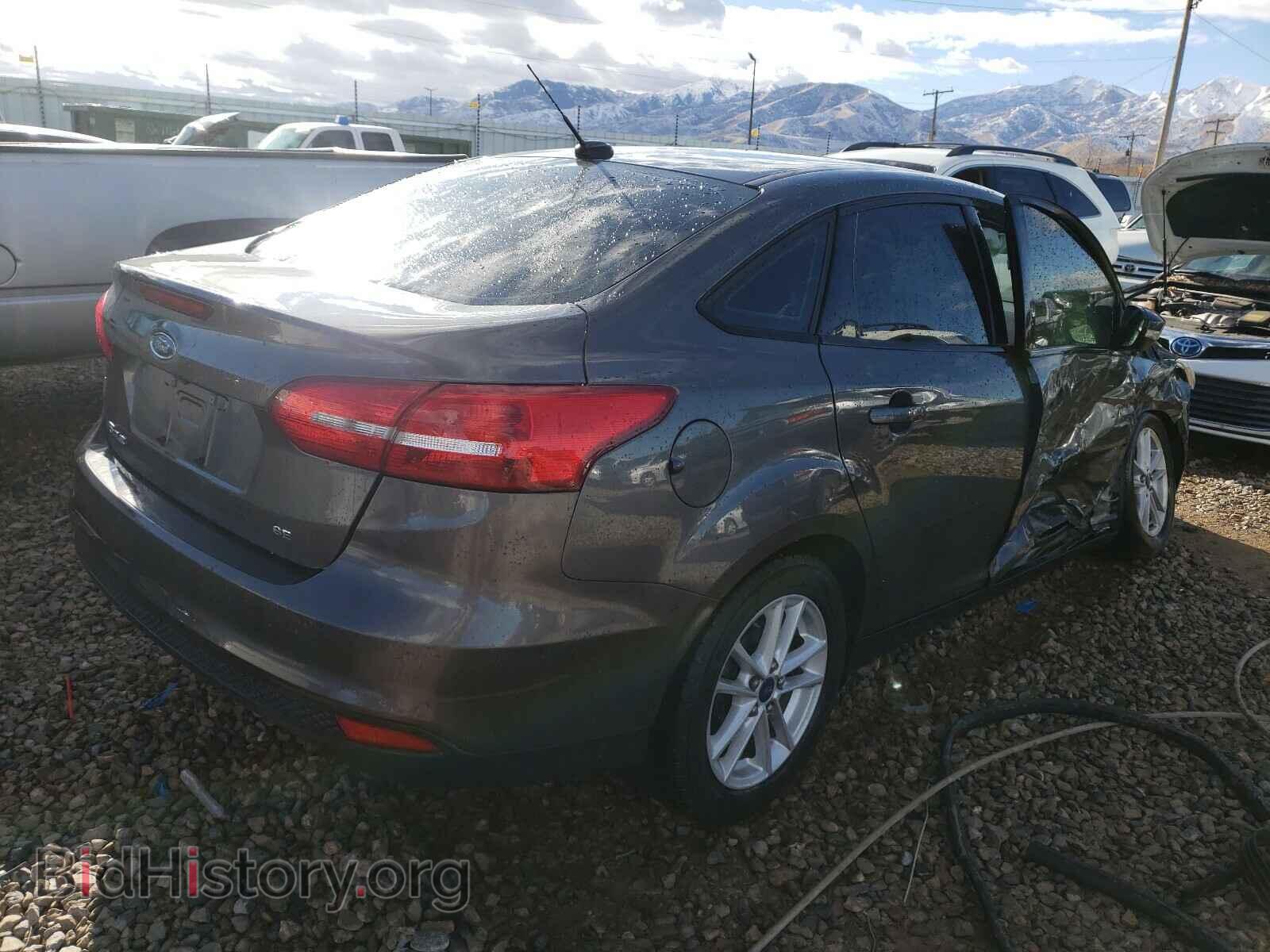 2015 FORD FOCUS - VIN: 1FADP3F23FL207048 - Photo 4