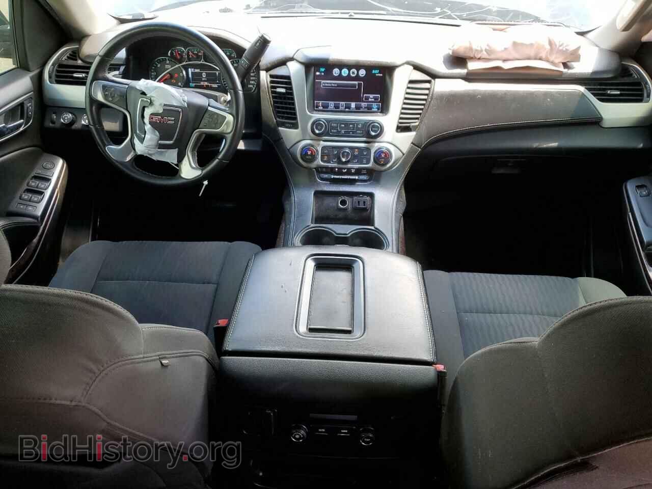 2017 GMC YUKON - VIN: 1GKS2AKC9HR194605 - Фото 8