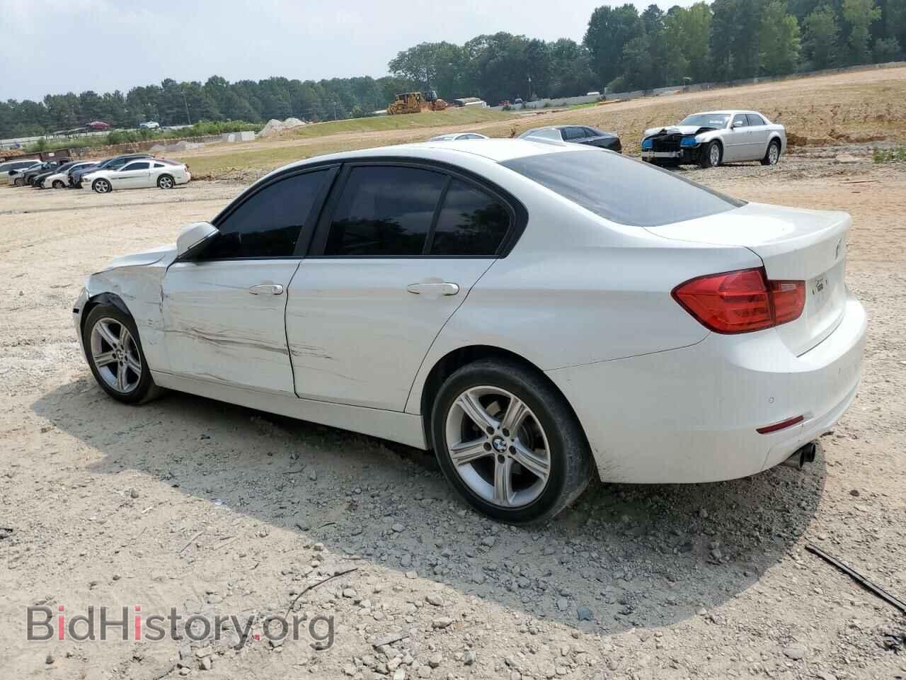 2014 BMW 3 SERIES - VIN: WBA3A5C52EJ465232 - Фото 2
