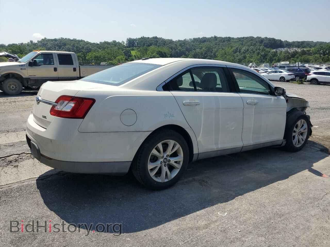 2011 FORD TAURUS - VIN: 1FAHP2EW8BG172302 - Фото 3