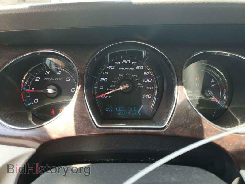 2011 Ford TAURUS (VIN 1FAHP2EW8BG172302) — photo 9 of 12