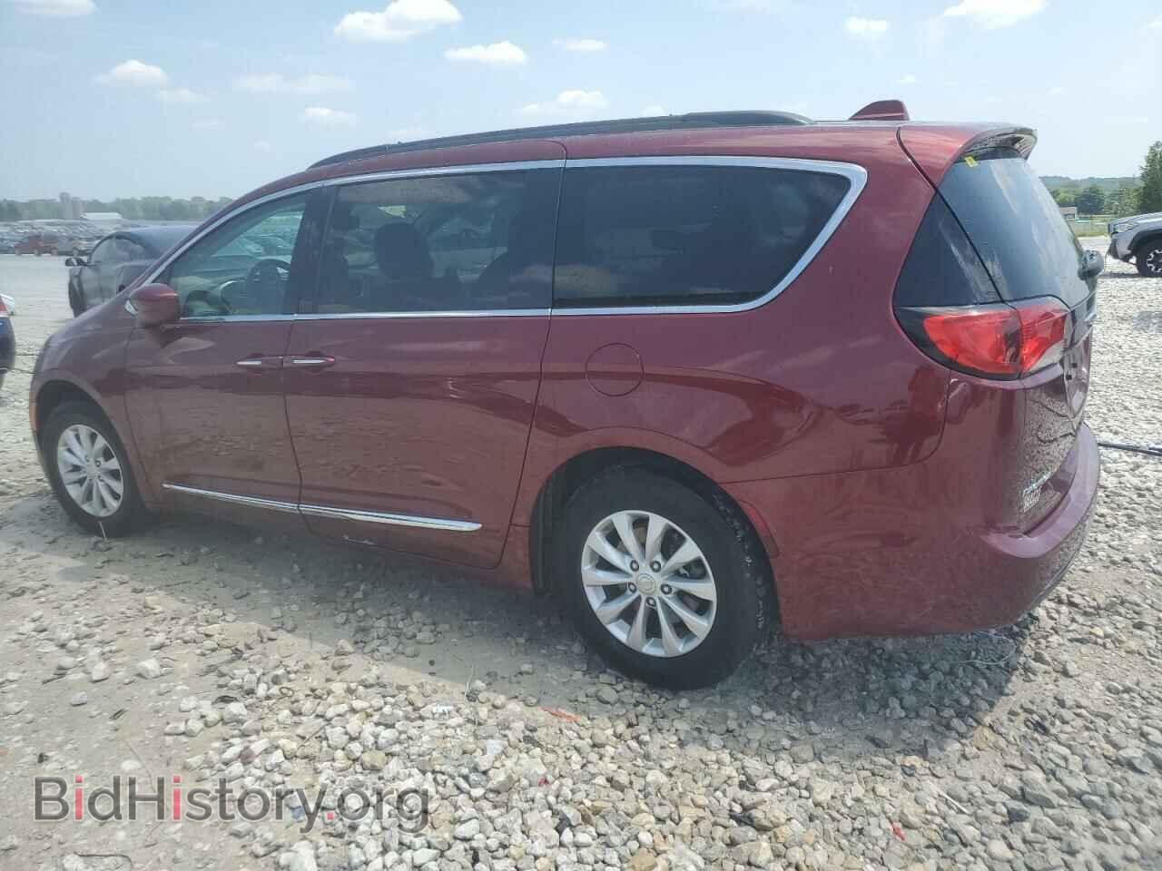 2017 CHRYSLER PACIFICA - VIN: 2C4RC1BG2HR598611 - Photo 2