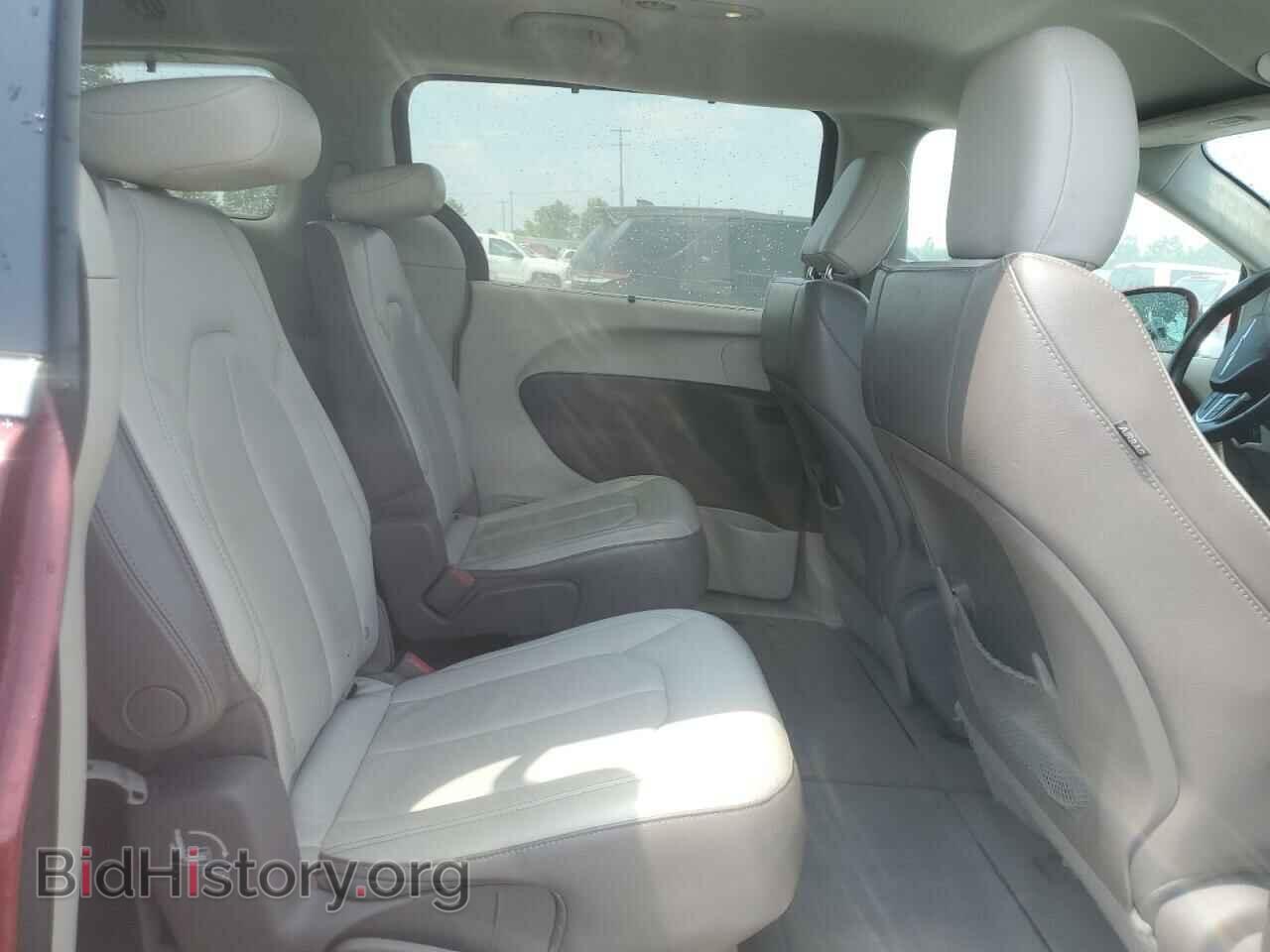 2017 CHRYSLER PACIFICA - VIN: 2C4RC1BG2HR598611 - Photo 11