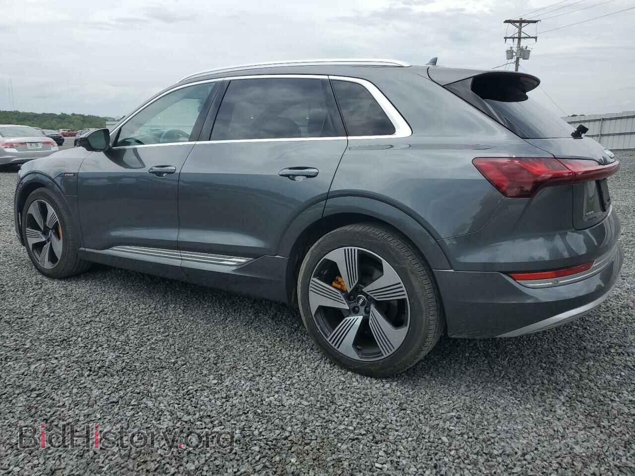 2019 AUDI E-TRON - VIN: WA1VAAGE2KB005891 - Photo 2