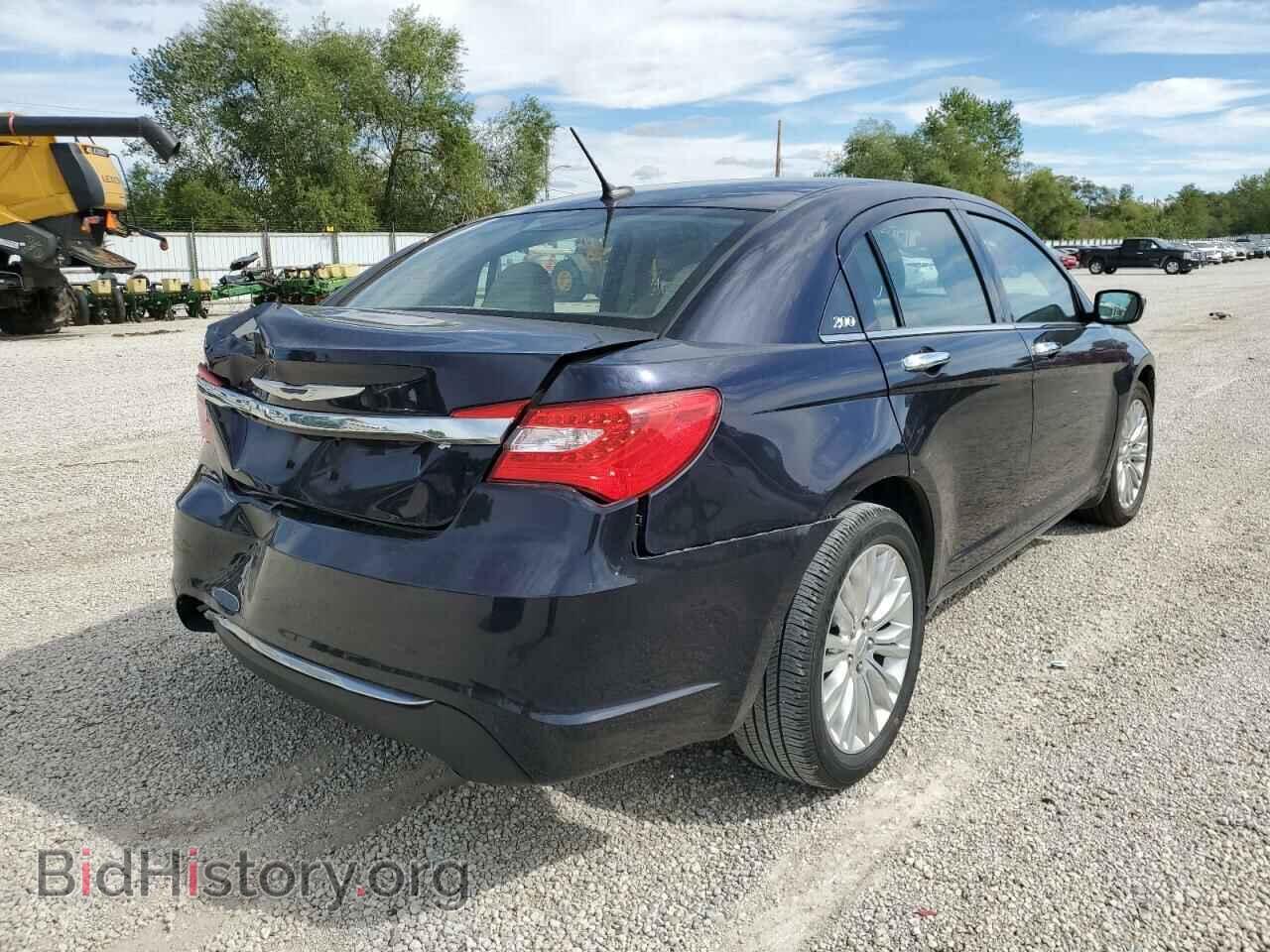 2012 CHRYSLER 200 - VIN: 1C3CCBCB1CN108782 - Фото 4