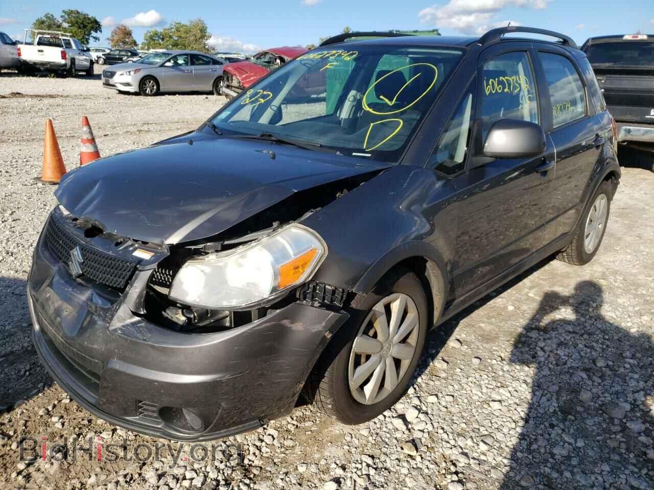 2011 SUZUKI SX4 - VIN: JS2YB5A30B6305104 - Photo 2