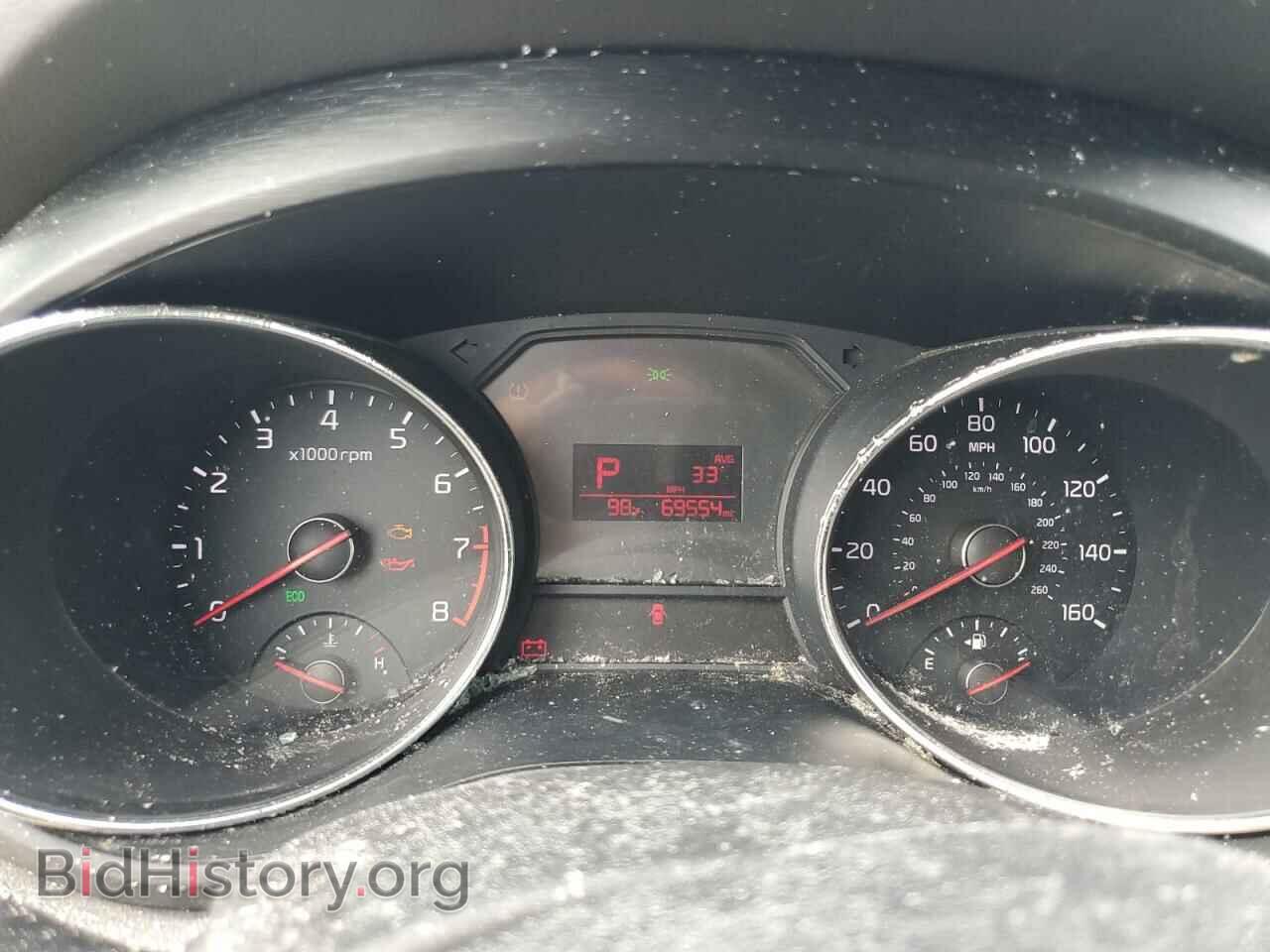 2016 KIA All Models - VIN: KNDMB5C10G6202020 - Фото 9