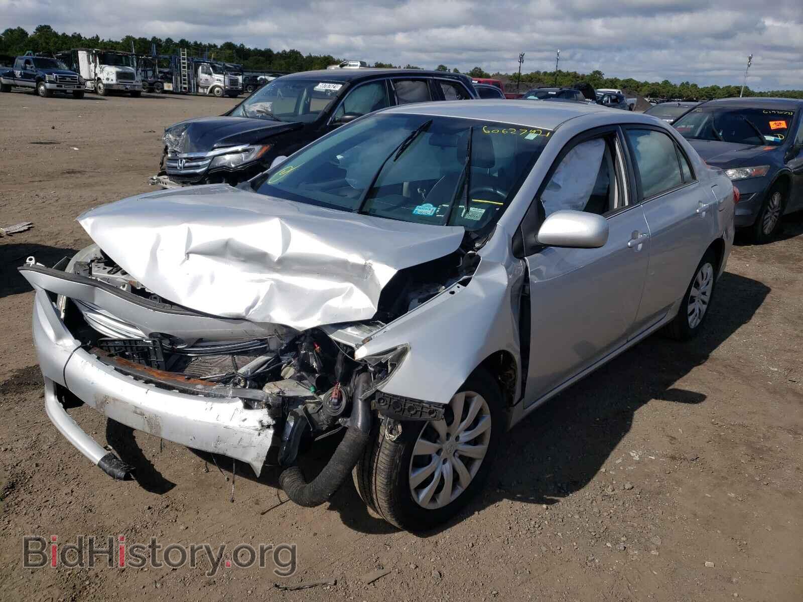 2013 TOYOTA COROLLA - VIN: 2T1BU4EE4DC919228 - Фото 2