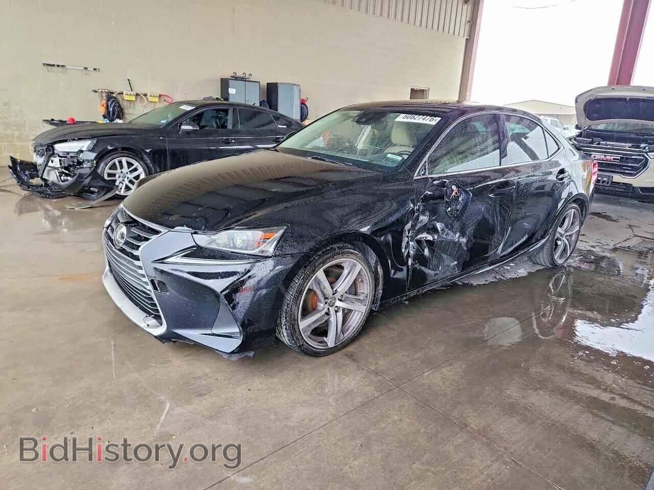 Photo JTHBA1D27J5076633 - LEXUS IS 2018
