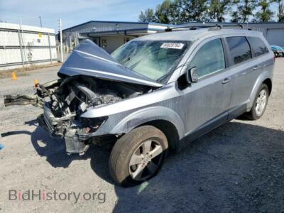 2010 Dodge JOURNEY SXT, серебристый — VIN 3D4PG5FV5AT104730, Copart