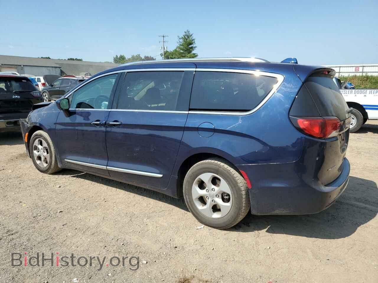 2017 CHRYSLER PACIFICA - VIN: 2C4RC1EG5HR722561 - Photo 2