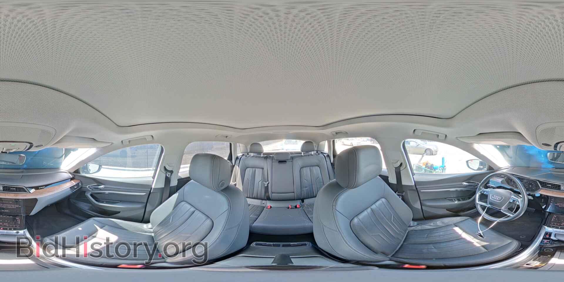 2019 AUDI E-TRON - VIN: WA1LAAGE7KB024783 - Photo 14