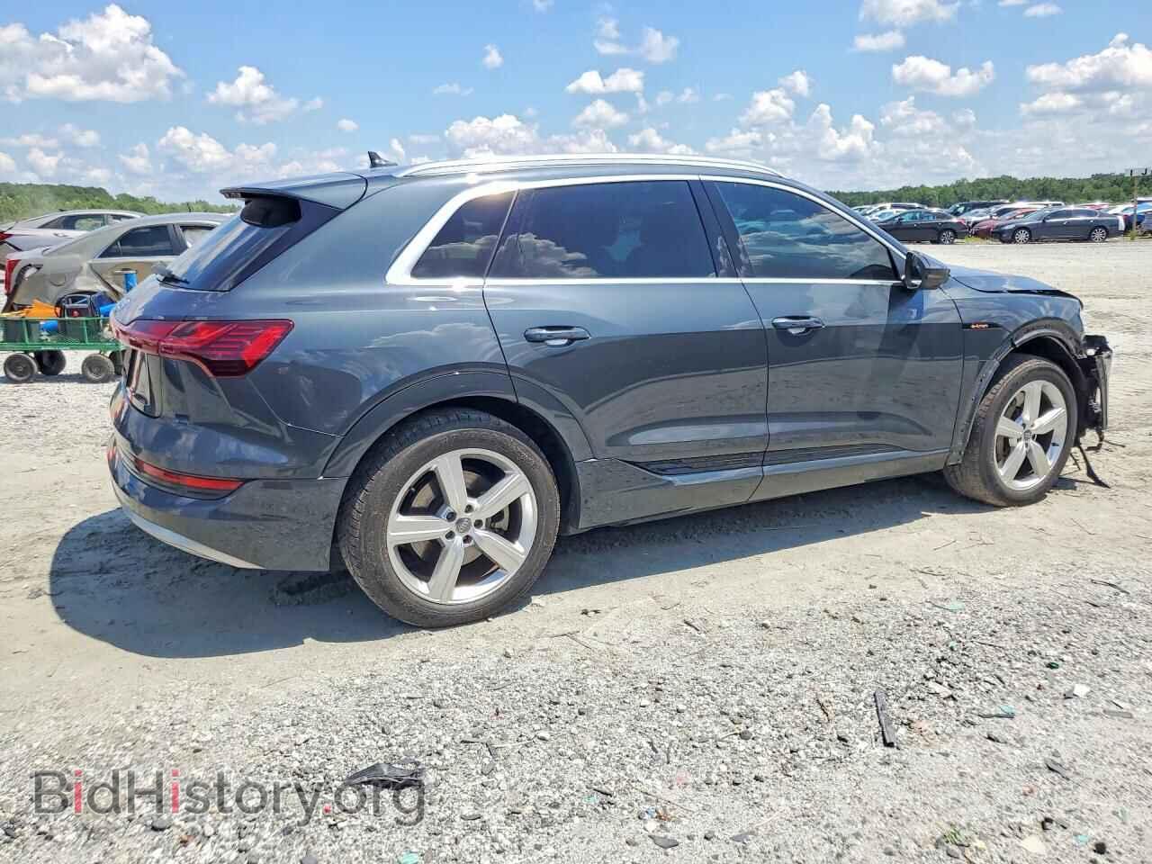 2019 AUDI E-TRON - VIN: WA1LAAGE7KB024783 - Photo 3