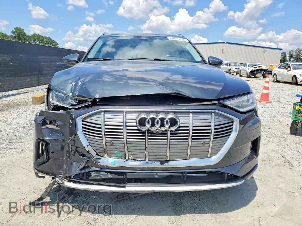 2019 AUDI E-TRON - VIN: WA1LAAGE7KB024783 - Photo 5