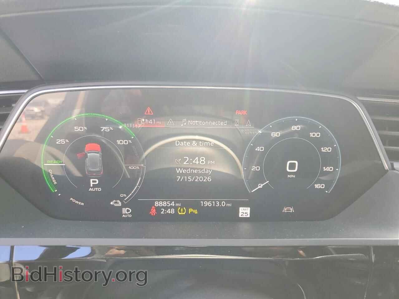 2019 AUDI E-TRON - VIN: WA1LAAGE7KB024783 - Photo 9