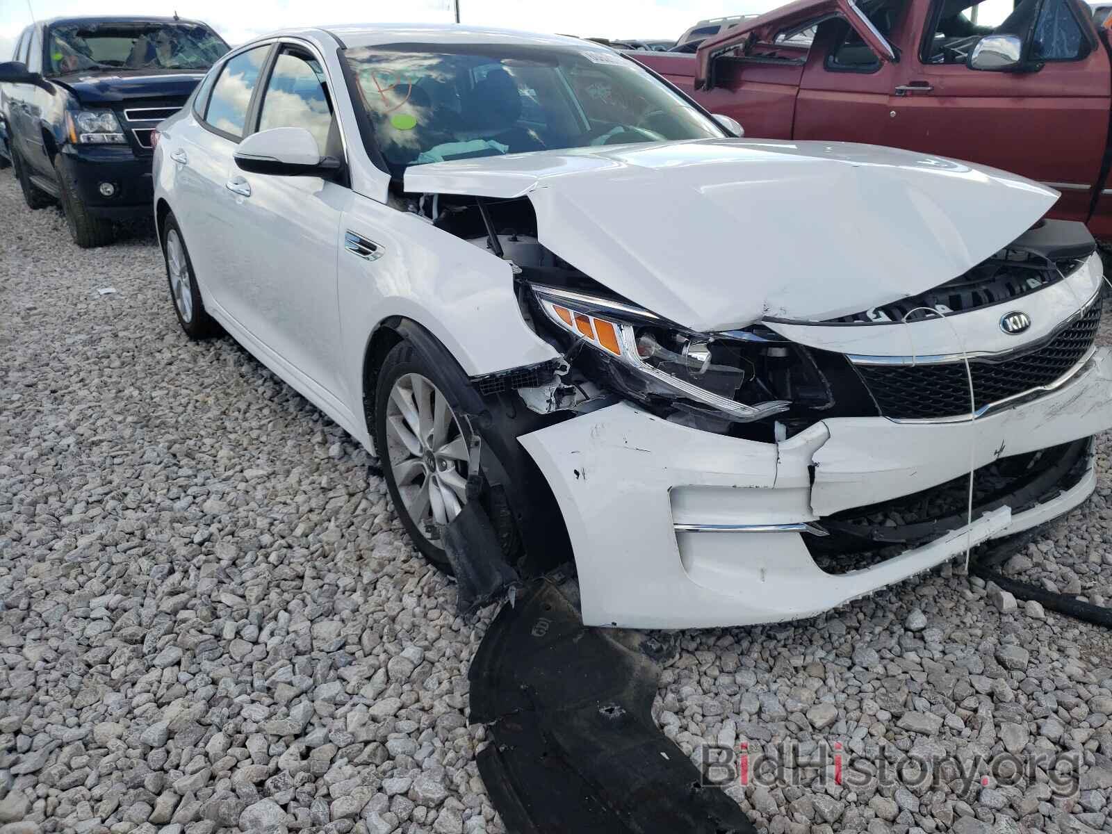 Photo 5XXGT4L36JG252242 - KIA OPTIMA 2018