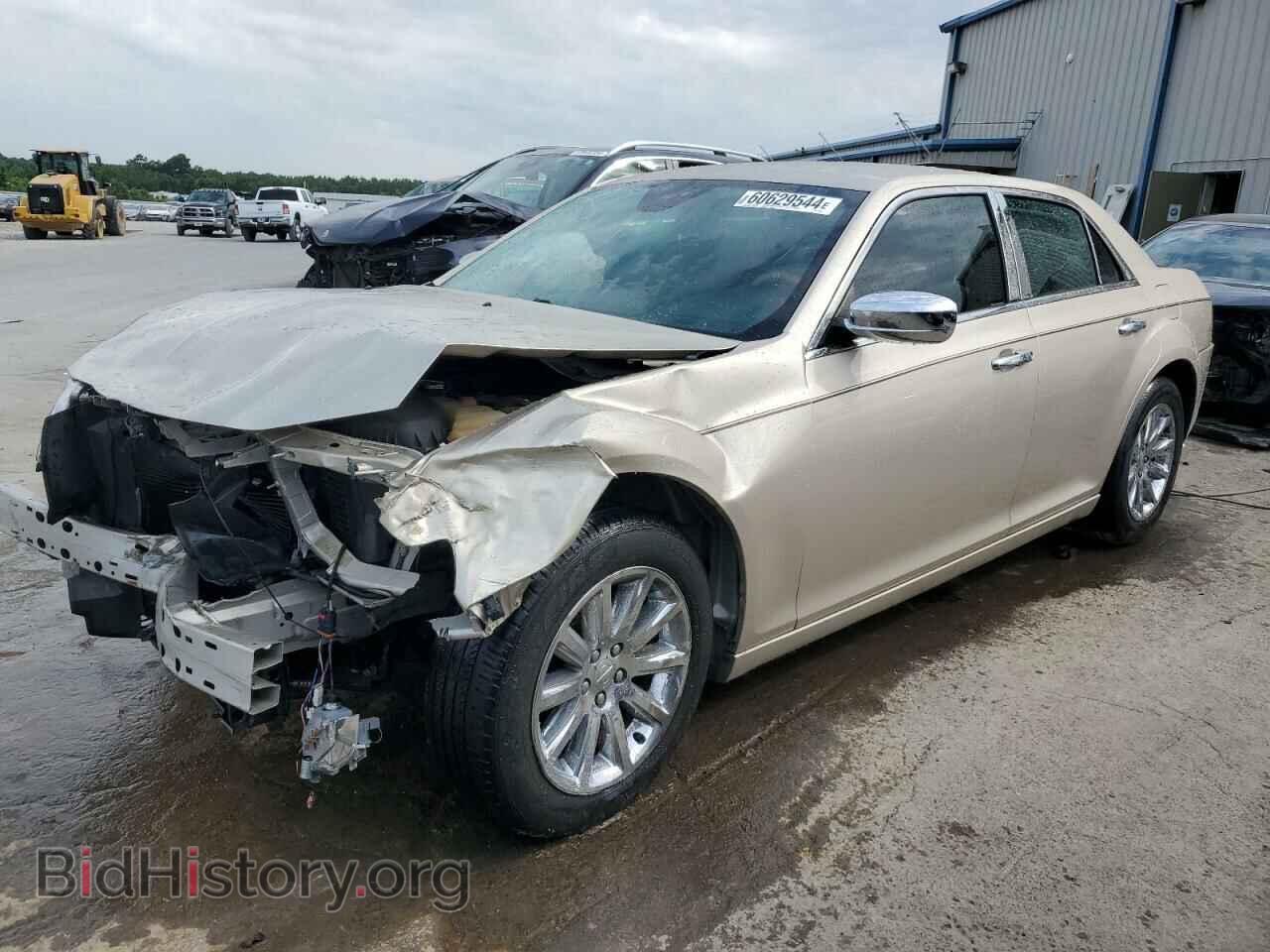 Фотография 2C3CCAET8CH274130 - CHRYSLER 300 2012