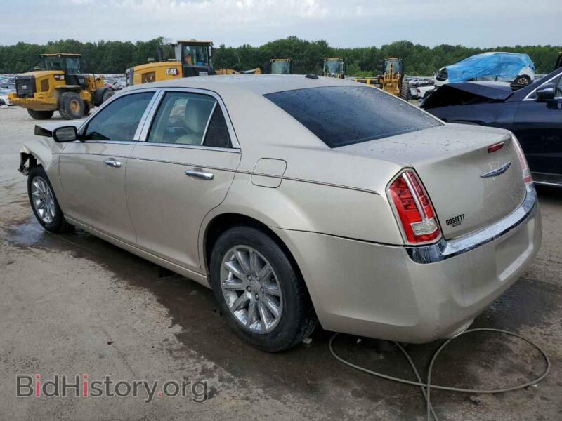 2012 Chrysler 300 (VIN 2C3CCAET8CH274130) — photo 2 of 13