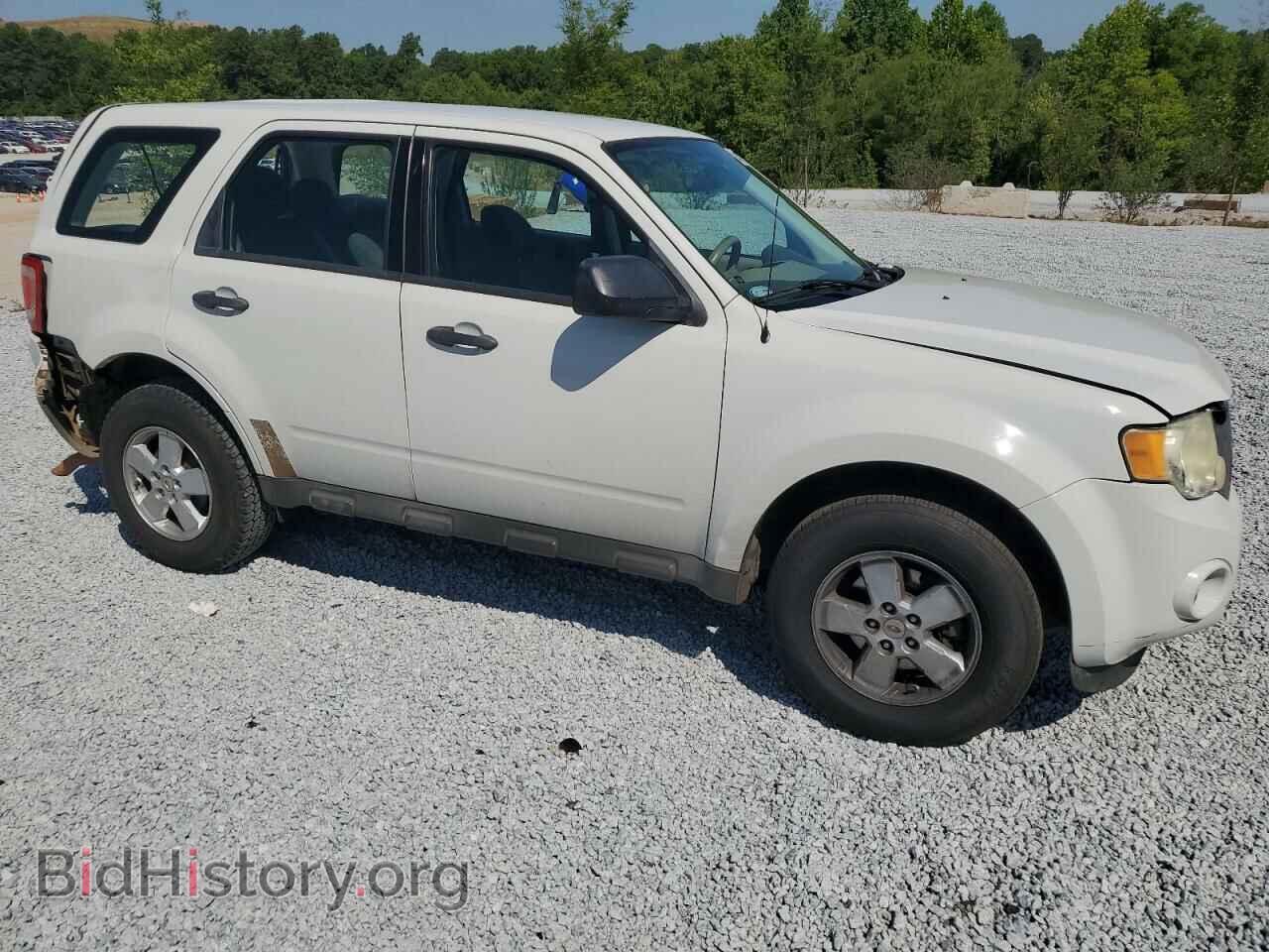 2011 FORD ESCAPE - VIN: 1FMCU0C74BKA12634 - Фото 4