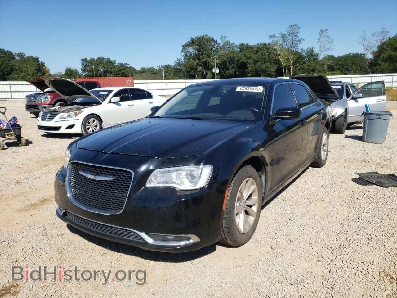 2016 CHRYSLER 300 - VIN: 2C3CCAAG7GH220381 - Фото 2