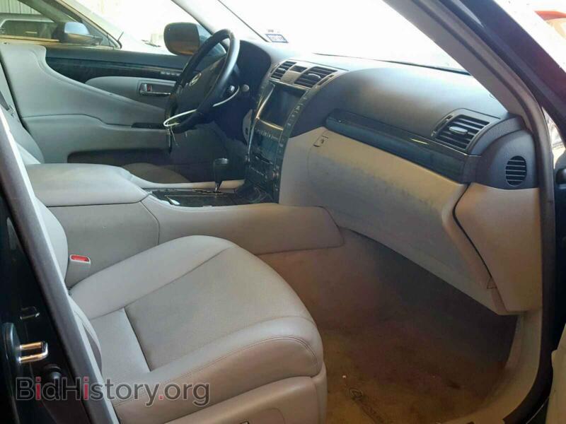 2007 Lexus LS460 (VIN JTHBL46F275040983) — фото 5 из 10