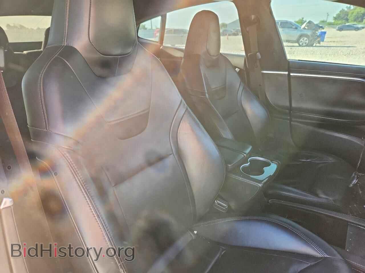2015 TESLA MODEL S - VIN: 5YJSA1E27FF112486 - Фото 10