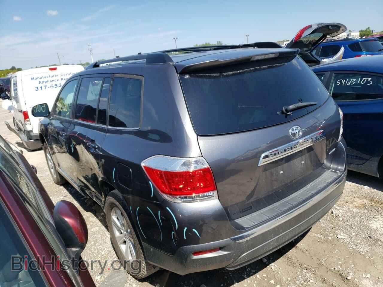 2013 TOYOTA HIGHLANDER - VIN: 5TDBK3EH8DS273791 - Фото 2