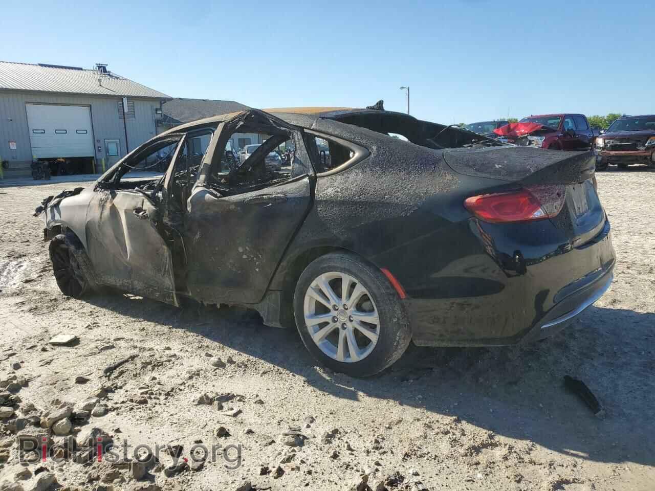 2016 CHRYSLER 200 - VIN: 1C3CCCAB0GN184542 - Фото 2