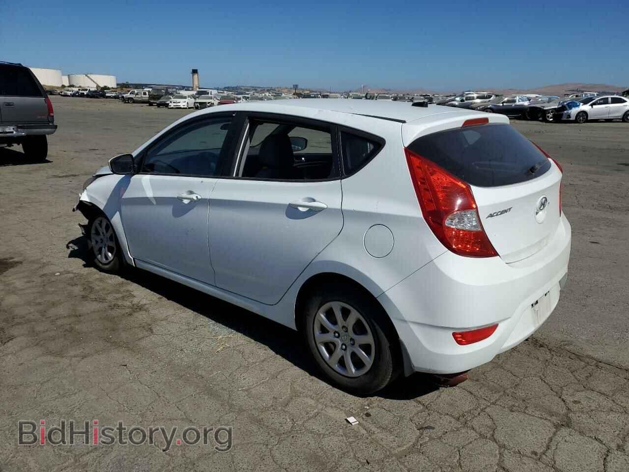 2013 HYUNDAI ACCENT - VIN: KMHCT5AE4DU111480 - Фото 2