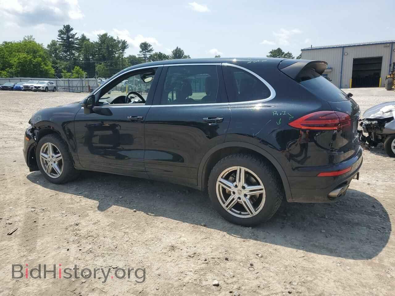 2017 PORSCHE CAYENNE - VIN: WP1AB2A28HLA50258 - Фото 2