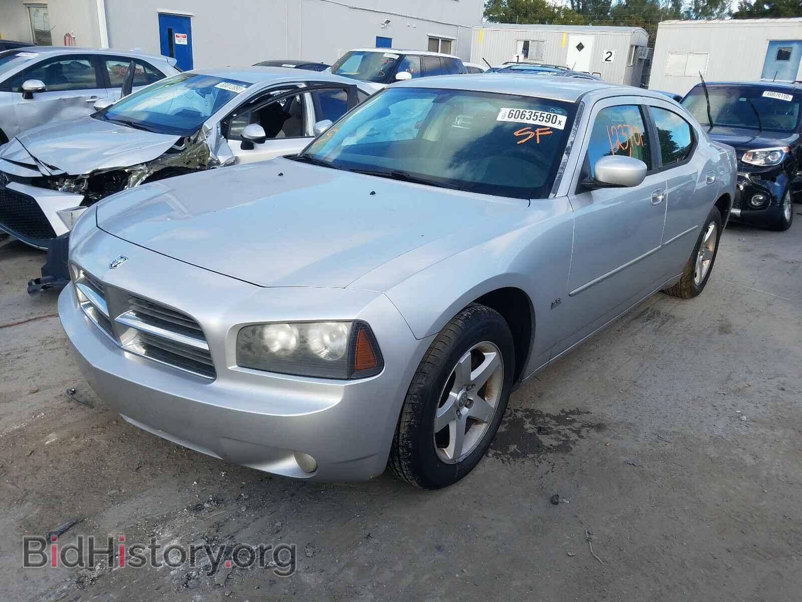 2010 DODGE CHARGER - VIN: 2B3CA3CV0AH194501 - Фото 2