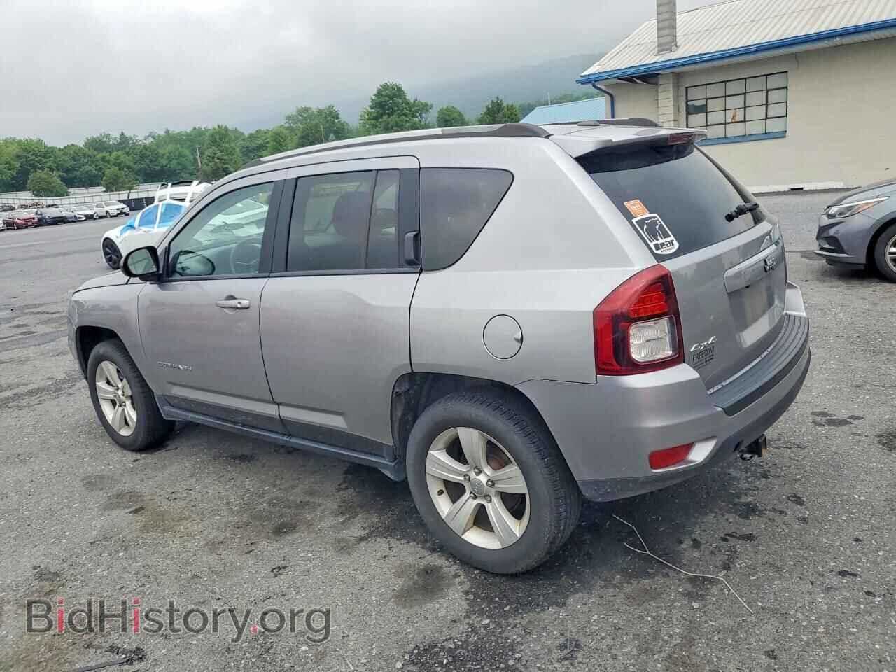 2016 JEEP COMPASS - VIN: 1C4NJDBB3GD674803 - Photo 2
