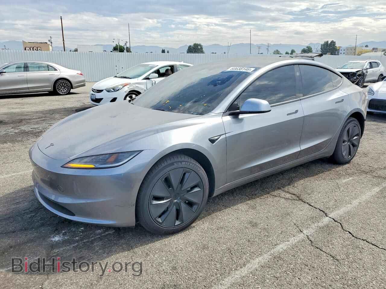 Фотография 5YJ3E1EA0TF178146 - TESLA MODEL 3 2026