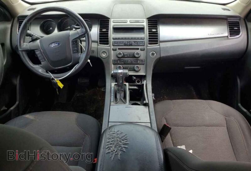 2011 Ford TAURUS (VIN 1FAHP2EW2BG152630) — photo 8 of 12