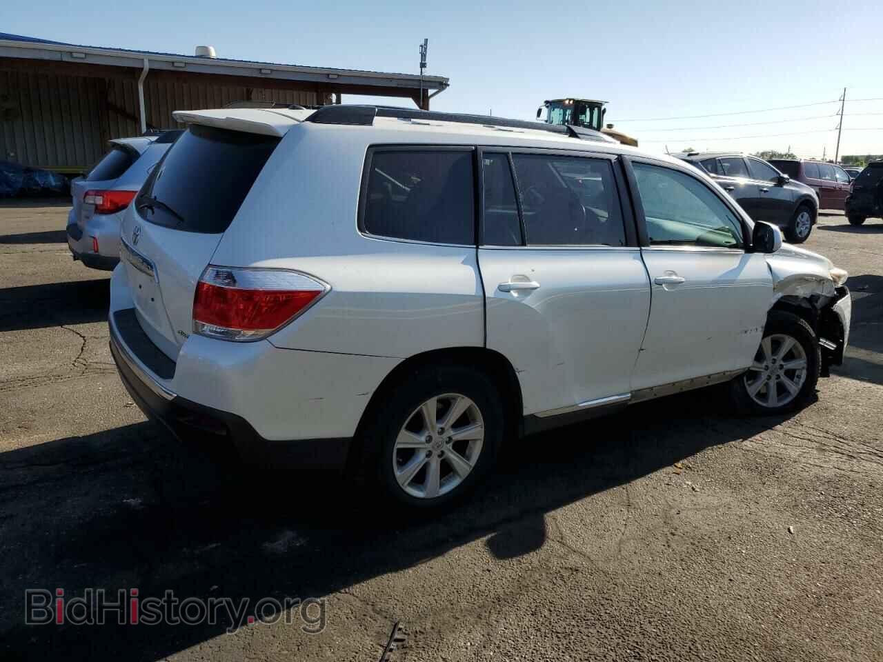 2011 TOYOTA HIGHLANDER - VIN: 5TDBK3EH7BS064295 - Фото 3