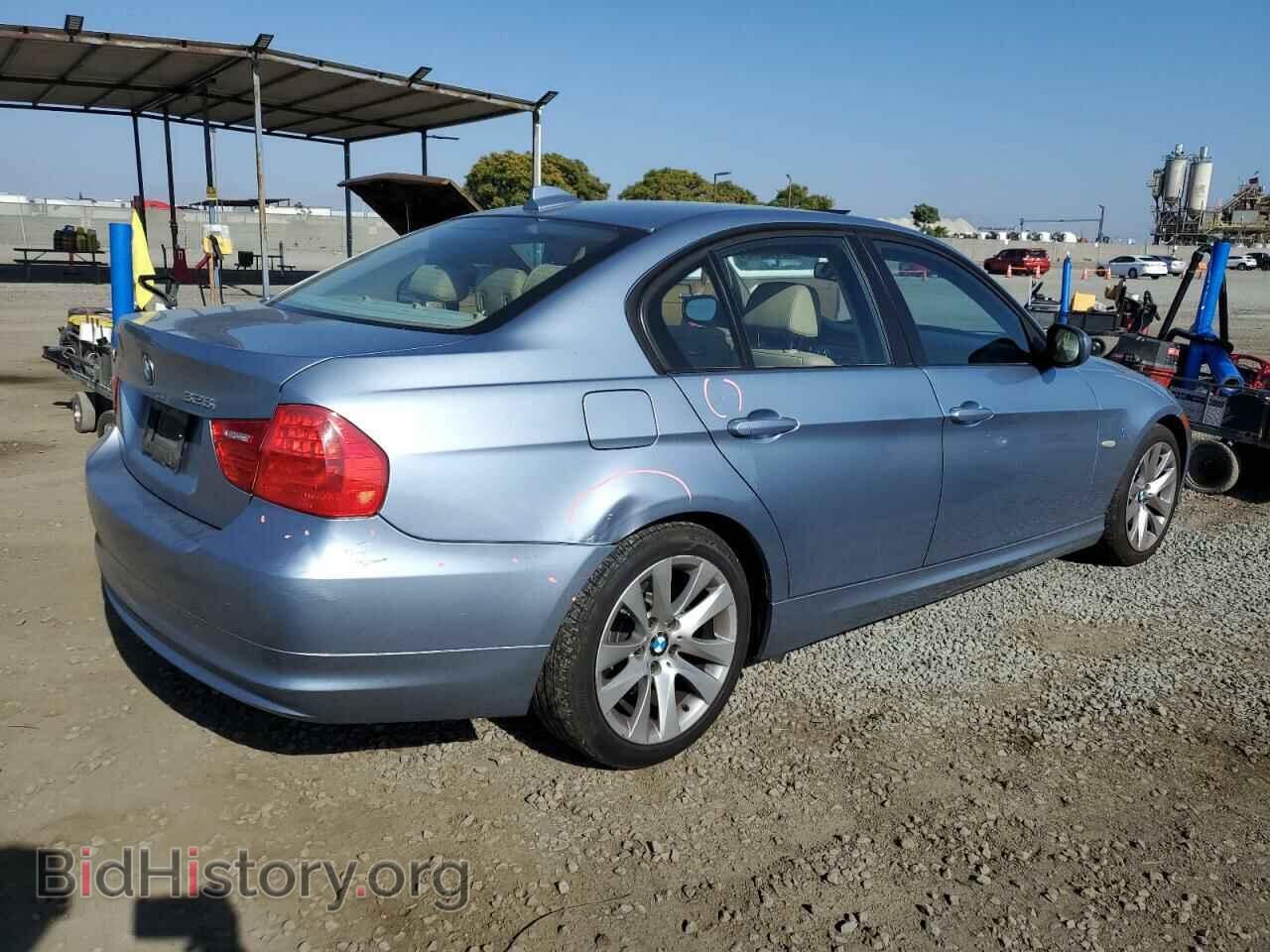 2011 BMW 3 SERIES - VIN: WBAPH7C54BE126050 - Фото 3