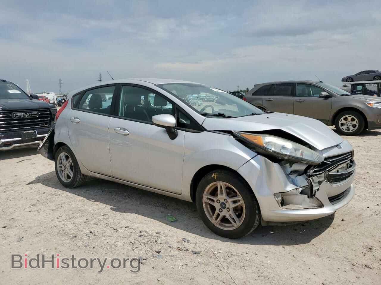 2017 FORD FIESTA - VIN: 3FADP4EJ7HM110340 - Фото 4