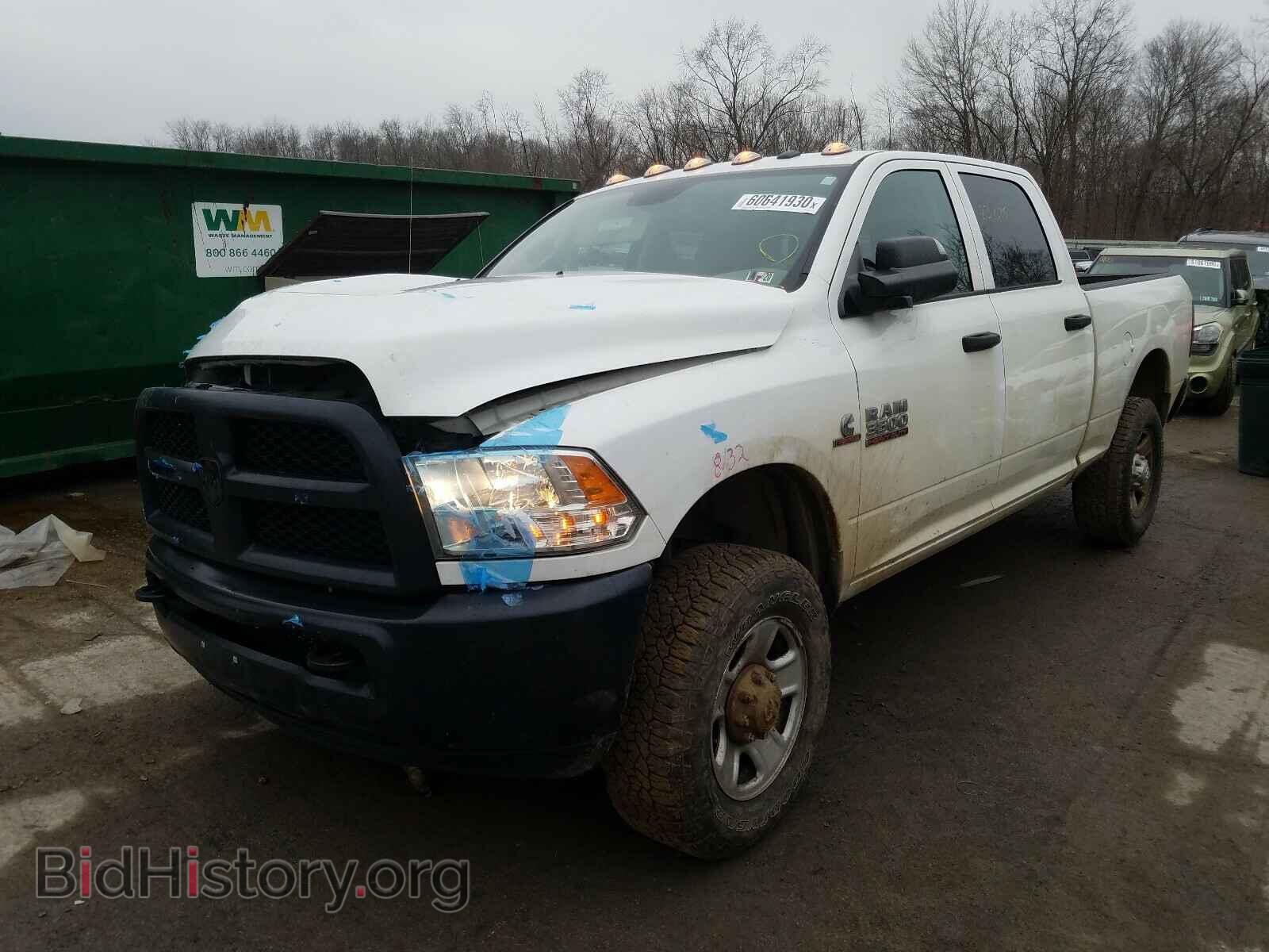 2017 RAM 3500 - VIN: 3C63R3CL8HG605523 - Фото 2