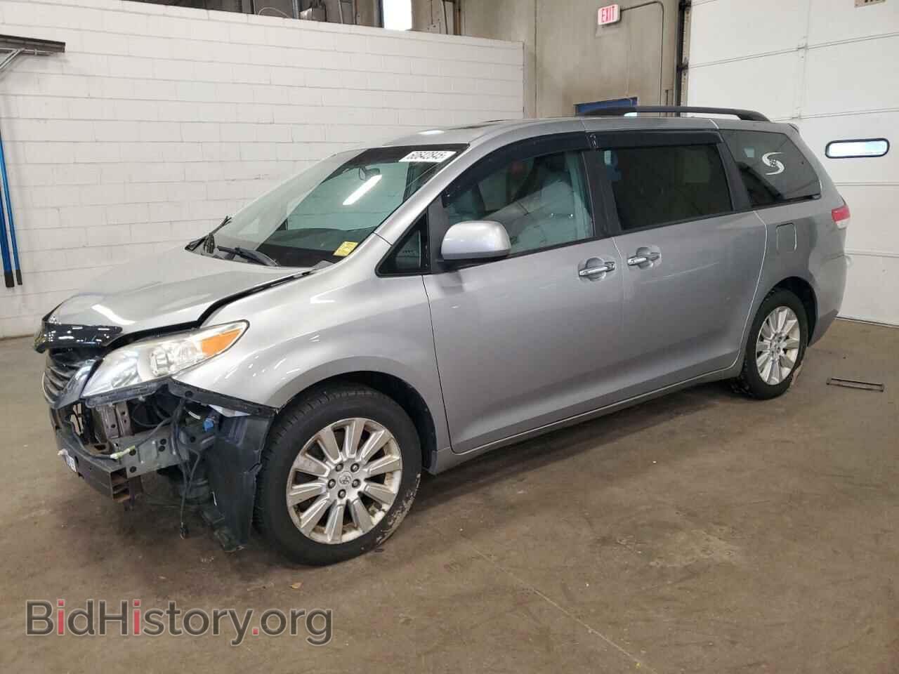 Photo 5TDDK3DC2CS031088 - TOYOTA All Models 2012
