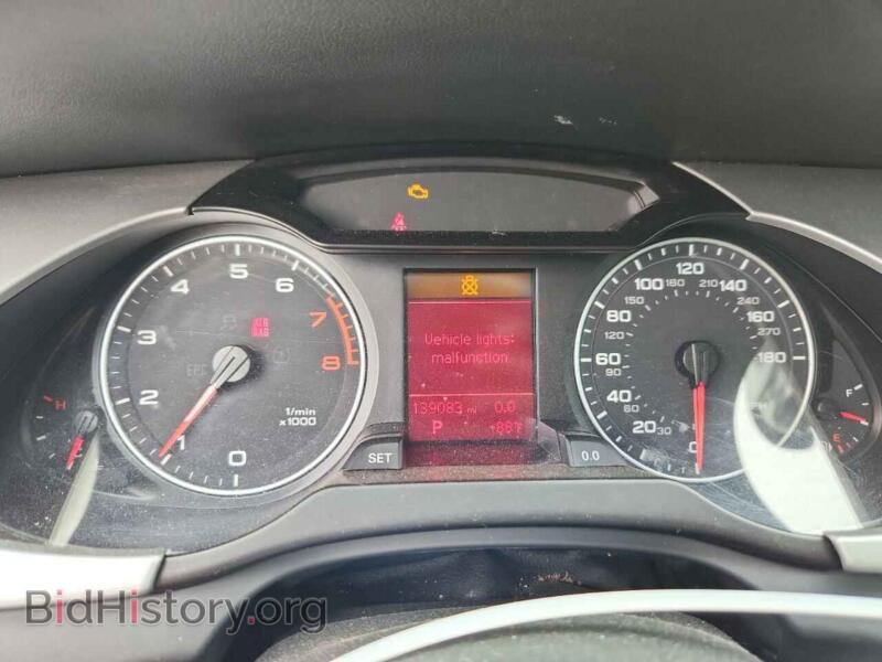 2012 Audi A4 (VIN WAUAFAFL8CN001699) — фото 9 из 12