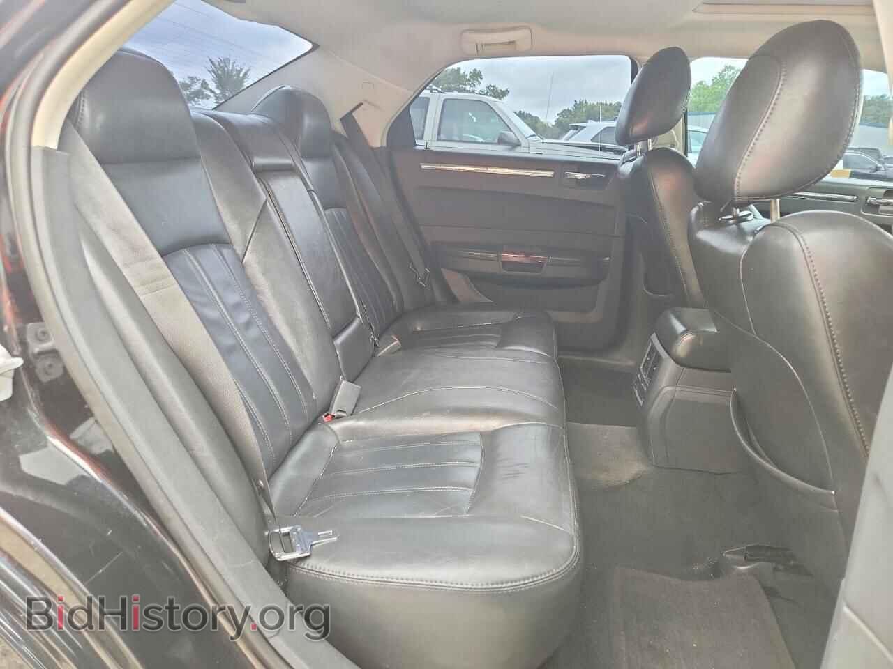 2010 CHRYSLER 300 - VIN: 2C3CA6CTXAH141372 - Photo 10